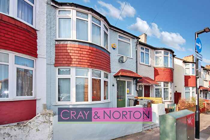 3 Bedroom Terraced House To Rent In Addiscombe Court Road, East Croydon, CR0