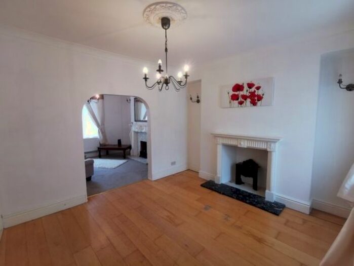 3 Bedroom Property To Rent In Courtney Street, Manselton, Swansea SA5