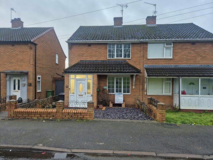 2 Bedroom Semi-Detached House To Rent In Consort Crescent, Brierley Hill, DY5