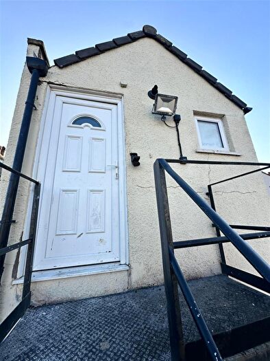 3 Bedroom Flat To Rent In Oxford Street, Weston-super-Mare, BS23