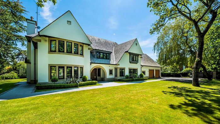 6 Bedroom Detached House To Rent In Broad Lane, Hale, Altrincham, WA15