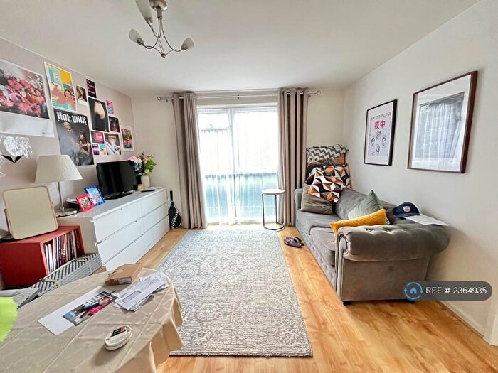 1 Bedroom Flat To Rent In Cotelands, Croydon, CR0