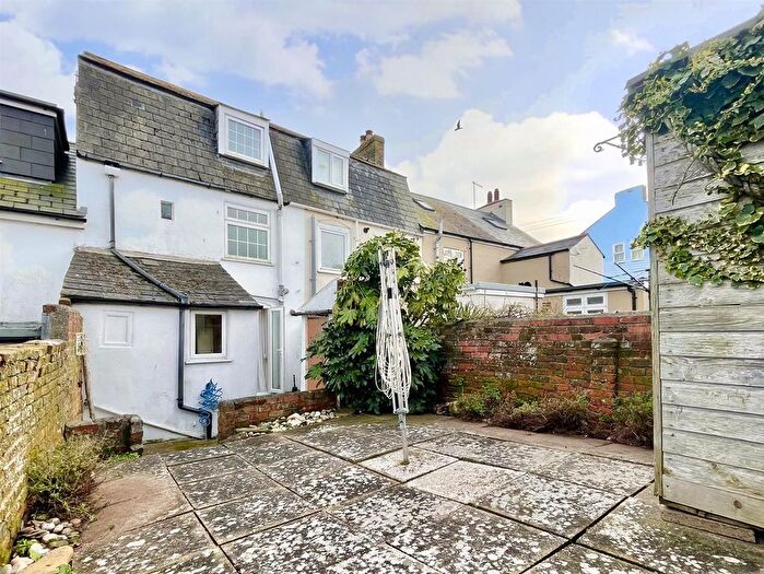 3 Bedroom Property For Sale In St. Leonards Road, Weymouth Harbour, DT4