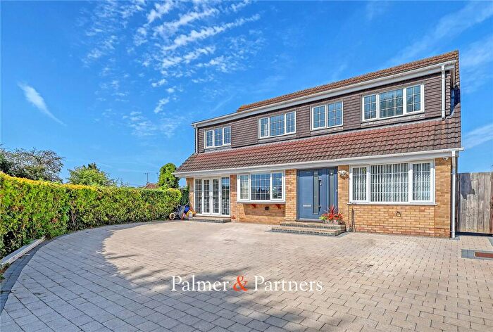 6 Bedroom Detached House For Sale In Petersfield, Chelmsford, Essex, CM1