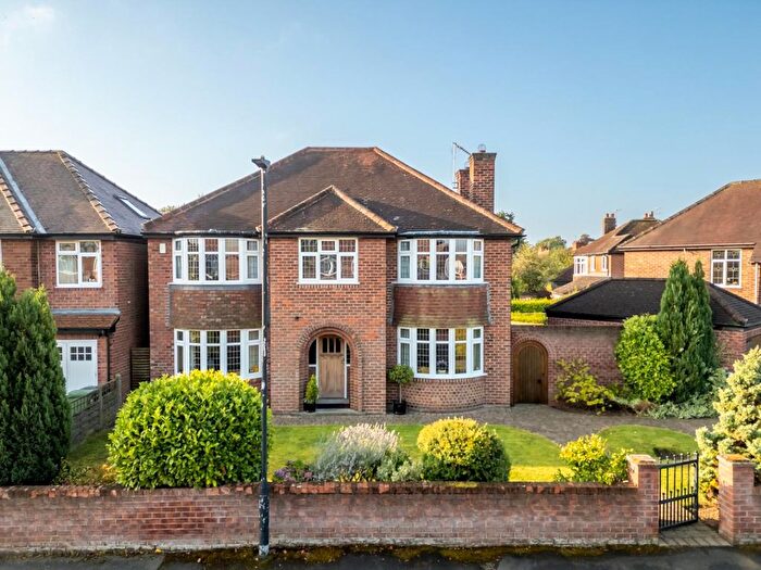 4 Bedroom Detached House For Sale In Hempland Drive, York, YO31