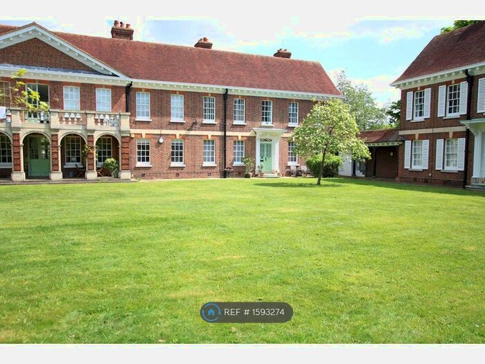 1 Bedroom Flat To Rent In Geffery Court, London, SE9