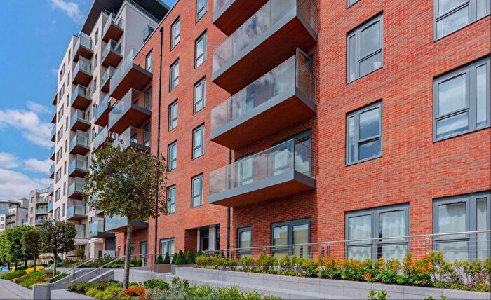 Studio To Rent In Castleton House, Colindale, London, NW9