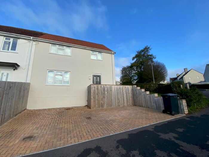 3 Bedroom Terraced House To Rent In Hervey Road, Wells, BA5