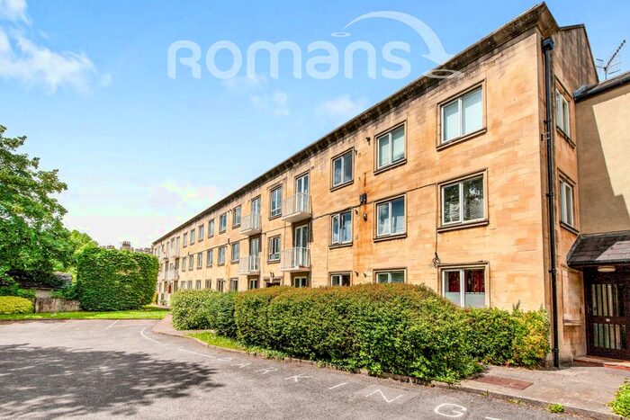 2 Bedroom Flat To Rent In Kensington Court, Bath, BA1
