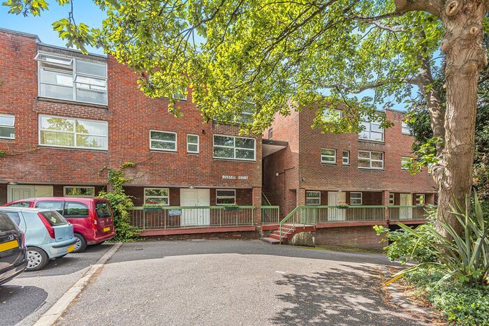 2 Bedroom Flat To Rent In Russell Court, Woodstock Road, Oxford, OX2