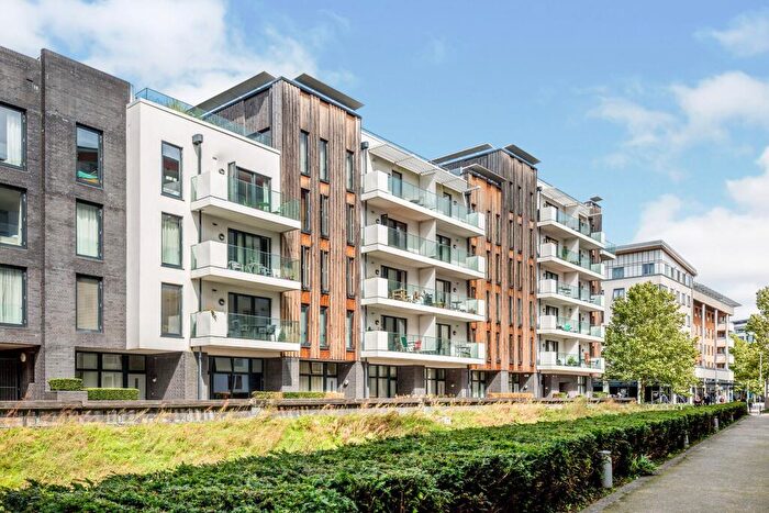 2 Bedroom Apartment To Rent In Invicta, Millennium Promenade, Bristol Harbourside, BS1