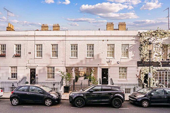 1 Bedroom Flat For Sale In Walton Street, Chelsea, SW3