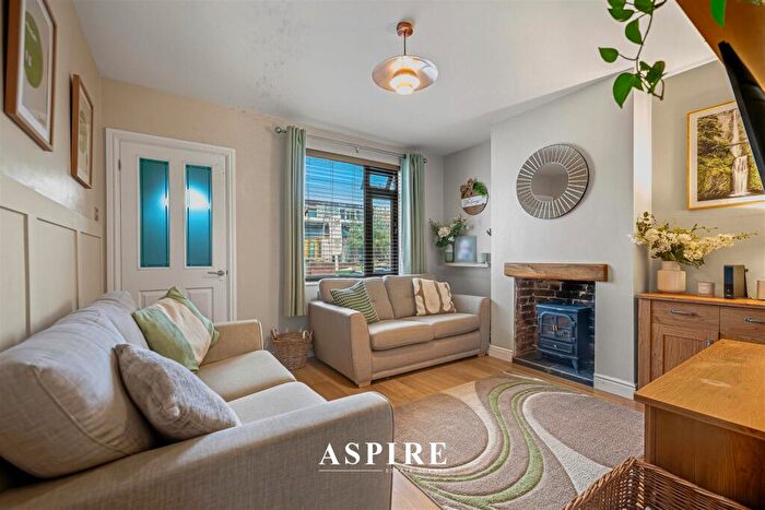 3 Bedroom Terraced House For Sale In Grove Road, Stanford-Le-Hope, SS17