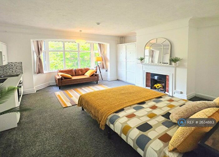 1 Bedroom Flat To Rent In Queens Park Gardens, Bournemouth, BH8