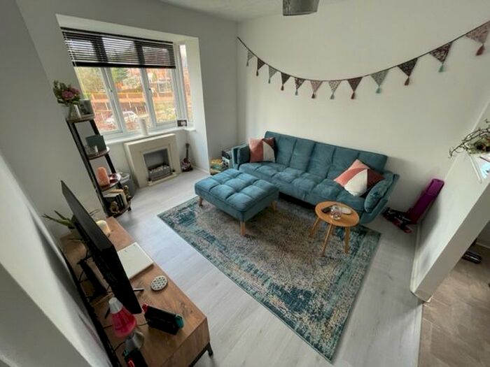 1 Bedroom Flat To Rent In Polperro Way, Hucknall, Nottingham, NG15