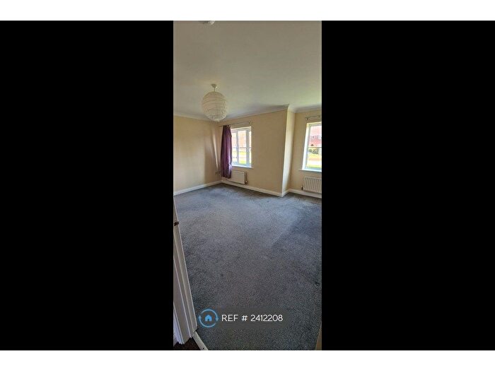 2 Bedroom Flat To Rent In Sterling Court, Bursledon, Southampton, SO31