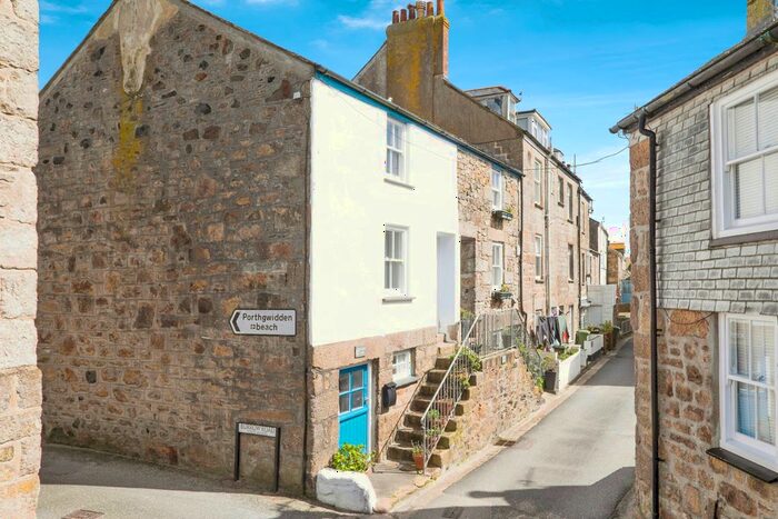 3 Bedroom End Of Terrace House For Sale In Back Road East, St. Ives, TR26