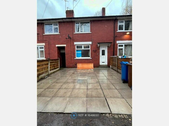 2 Bedroom Terraced House To Rent In Grange Grove, Whitefield, Manchester, M45