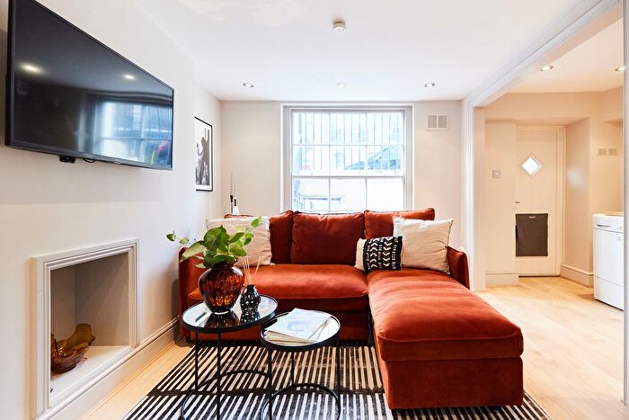 1 Bedroom Flat To Rent In Amwell Street, London, EC1R