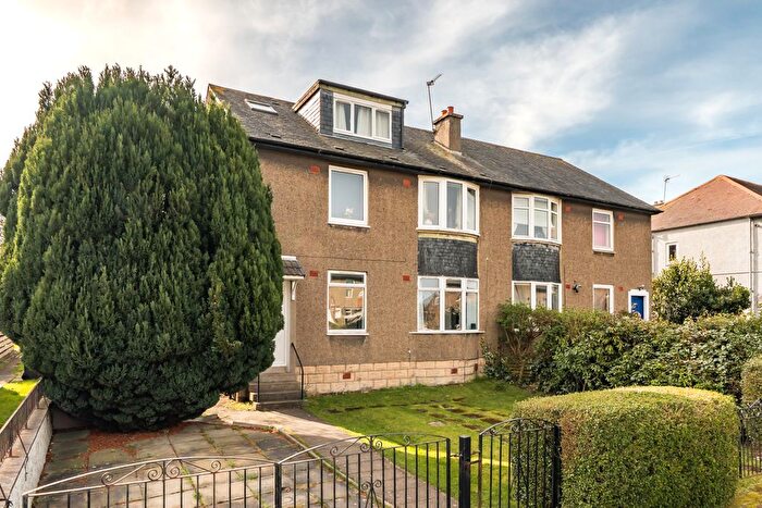 2 Bedroom Flat For Sale In Pilton Avenue, Edinburgh, EH5