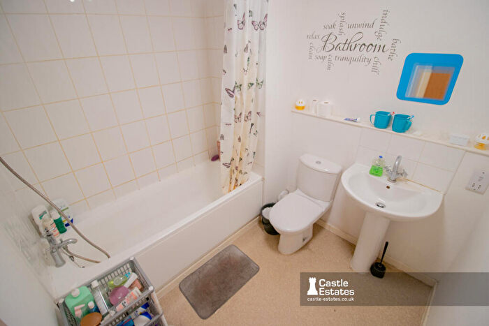1 Bedroom Flat For Sale In Marco Island, Huntingdon Street, NG1
