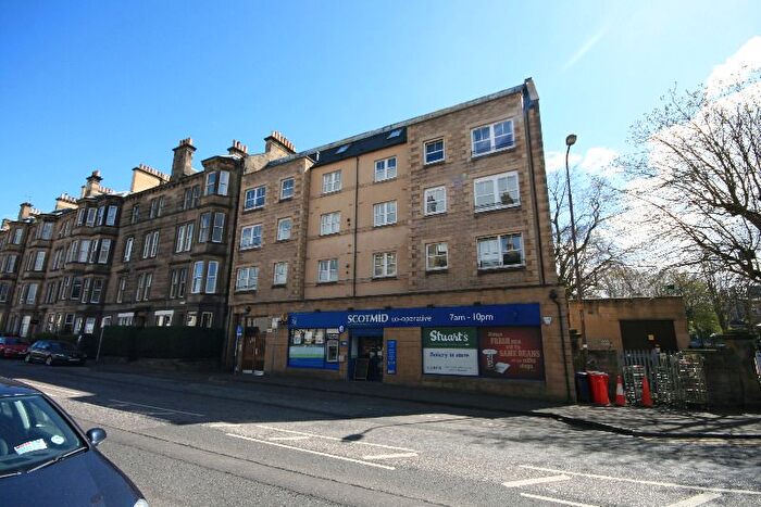 3 Bedroom Flat To Rent In Polwarth Gardens, Polwarth, Edinburgh, EH11