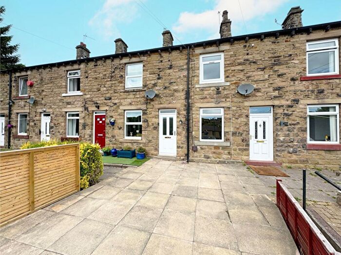 2 Bedroom Terraced House For Sale In Wakefield Road, Denby Dale, HD8
