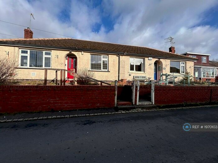 2 Bedroom Semi-Detached House To Rent In Bottom O Th Moor, Horwich, Bolton, BL6