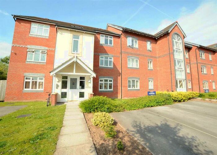 1 Bedroom Apartment To Rent In Dean Road, Cadishead, M44