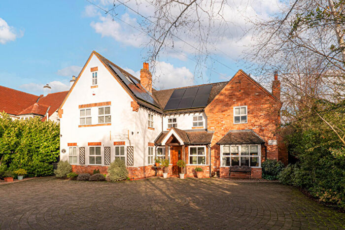 6 Bedroom Detached House For Sale In Stanton Lane, Nottingham, NG12