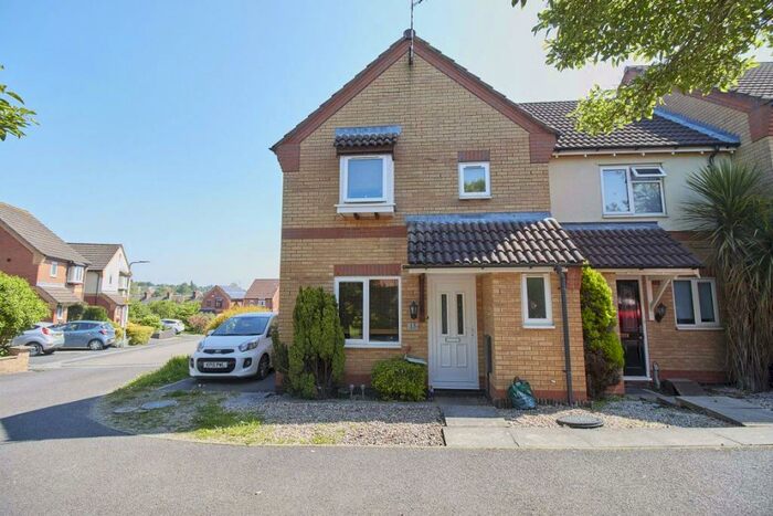 3 Bedroom Semi-Detached House To Rent In Garden Close, Burbage, LE10