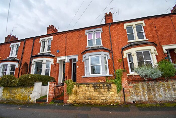 4 Bedroom Terraced House To Rent In Horsefair Green, Stony Stratford, Milton Keynes, MK11