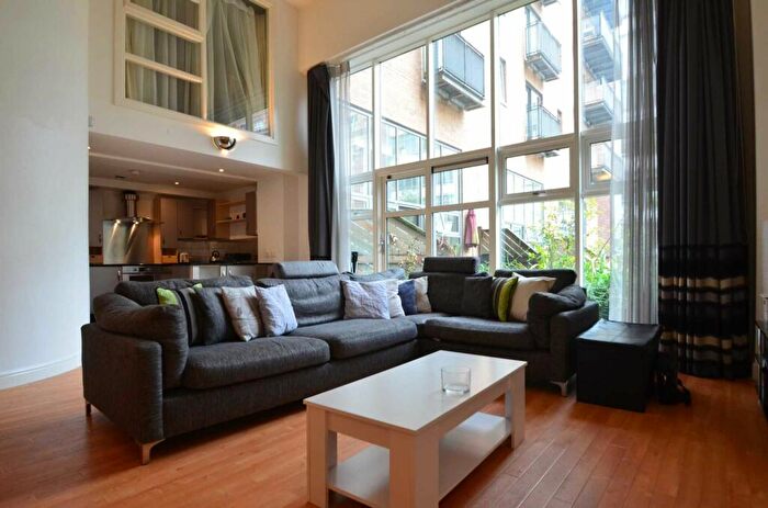 2 Bedroom Flat For Sale In , Whitworth St West, Manchester, M1