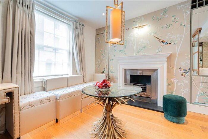 3 Bedroom House To Rent In Seymour Walk, South Kensington, SW10