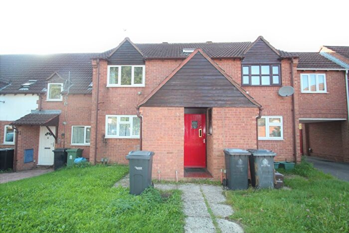 1 Bedroom Flat To Rent In Lanham Gardens, Quedgeley, Gloucester, GL2