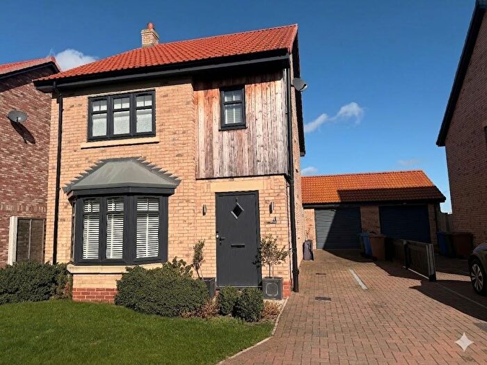 3 Bedroom Detached House For Sale In Curtis Grove, Cottingham, HU16