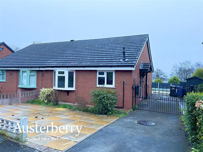 2 Bedroom Semi-Detached Bungalow To Rent In Leamington Gardens, May Bank, Newcastle-Under-Lyme, ST5
