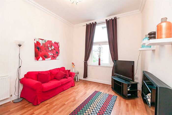 5 Bedroom Flat To Rent In () Grove Street, Edinburgh, EH3