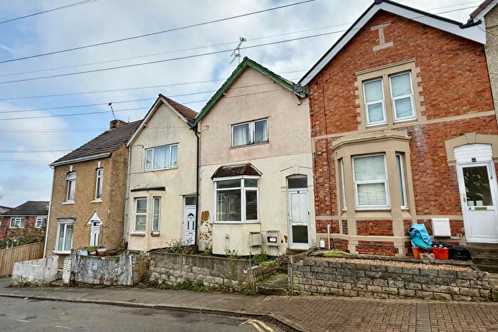 2 Bedroom Terraced House For Sale In Swindon Road, Swindon, SN1