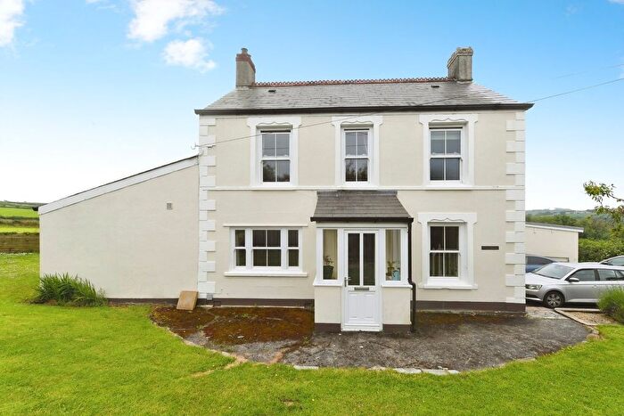 4 Bedroom Detached House For Sale In Grampound Road, Truro, TR2