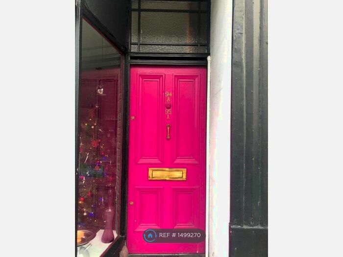 2 Bedroom Flat To Rent In Victoria Road, Swindon, SN1