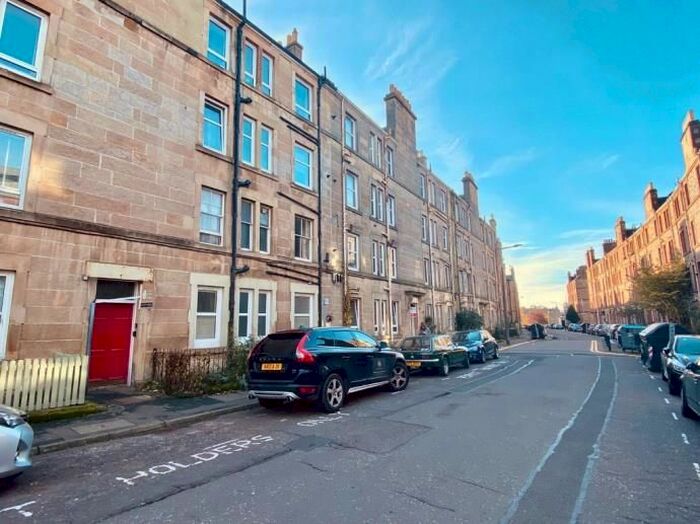 1 Bedroom Flat To Rent In Watson Crescent, Edinburgh, EH11