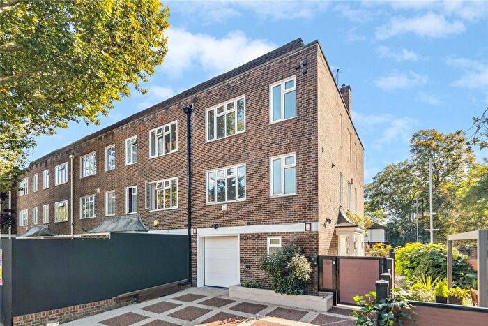 4 Bedroom Detached House To Rent In St Mary Abbots Terrace, Kensington, W14