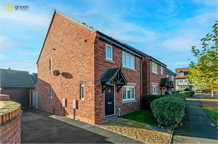 3 Bedroom Detached House For Sale In Thompson Way, Streethay, Lichfield, WS13