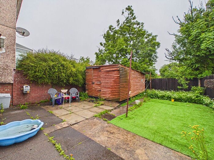 3 Bedroom Terraced House For Sale In Prince Philip Avenue, Garnlydan, NP23