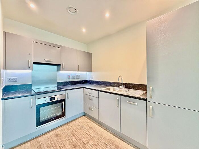 Studio To Rent In Eden House, Lampton Road, Hounslow, TW3