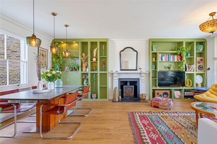 3 Bedroom Flat For Sale In Sisters Avenue, SW11