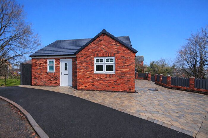 1 Bedroom Bungalow For Sale In Landor Crescent, Rugeley, Staffordshire, WS15