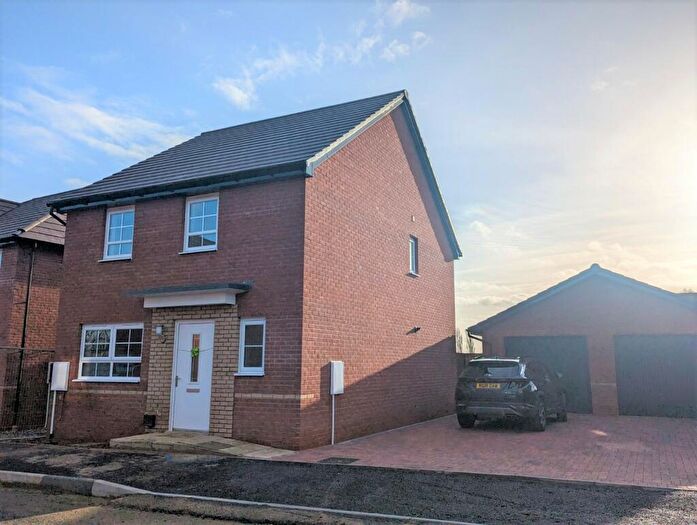 4 Bedroom Detached House To Rent In Brockhall Crescent, Barton Seagrave, NN15