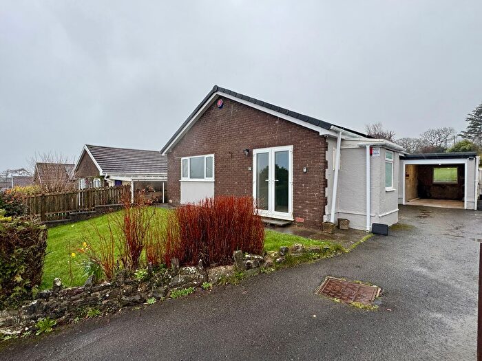 3 Bedroom Bungalow To Rent In Maes Dolau, Carmarthen, SA32